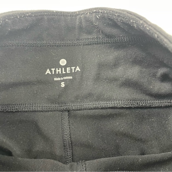 Athleta ribbed excursion leggings in black Double thigh pockets Midrise - Picture 7 of 13